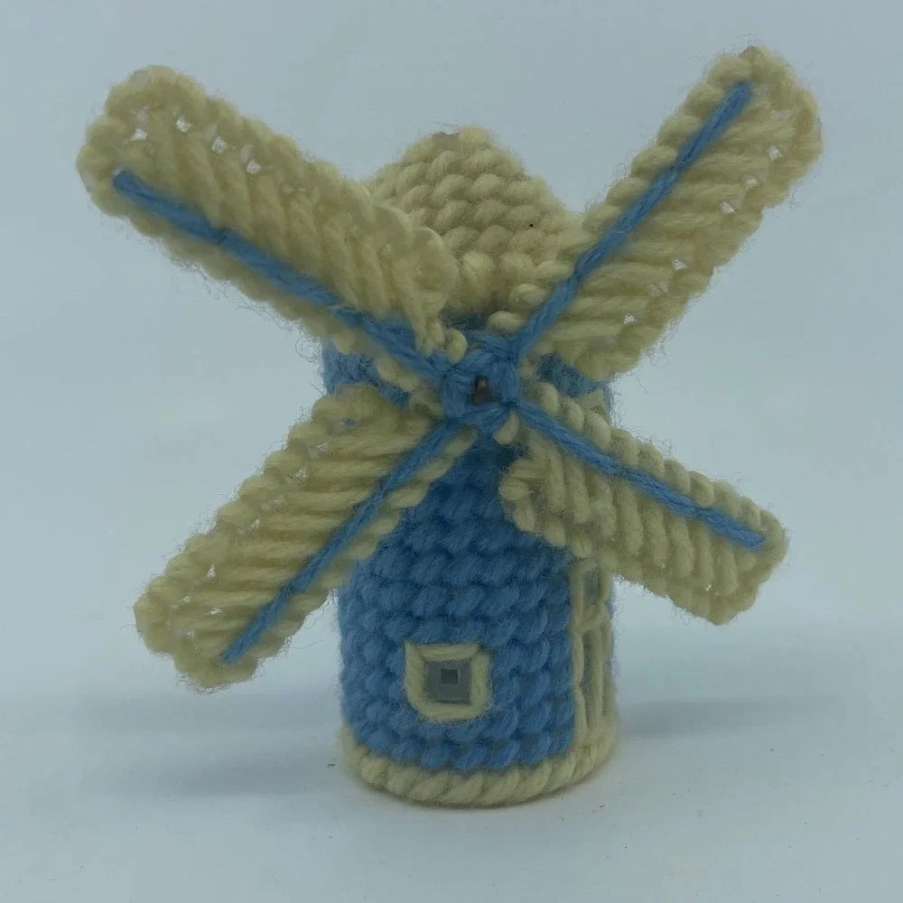 Handmade Miniature Crochet Windmill Blue Cream Plastic Canvas Dutch‎ 11